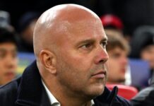 Arne Slot bricht einen negativen Liverpool-Rekord, den NIEMAND für möglich gehalten