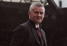 Nur eine Sache zu tun! Gebt Ole Gunnar Solskjaer die Schlüsselkarte für Old Trafford!