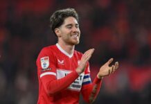 Leeds stürzt sich ins Rennen um einen der besten Mittelfeldspieler der Championship