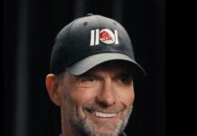 Die deutschen Medien überzeugten Jürgen Klopp davon, eine “Berufung” für einen neuen Trainerjob abzulehnen