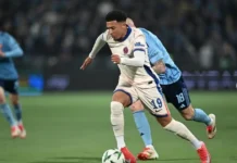 Habe ich noch nicht gelernt! Er “überwacht” einen weiteren Manchester-United-Spieler, nachdem Marcus Rashford und Jadon Sancho