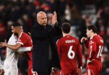 Die langwierigste Vertragsverhandlung des Jahres in Liverpool ist nur wenige Zentimeter davon entfernt, die Ziellinie zu erreichen