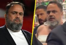 Evangelos Marinakis mit zerrissenem Trikot nach “Clash in the Tribune”