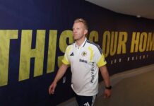 Liverpool-Legende Dirk Kuyt kehrt direkt nach seinem Abgang aus Anfield zu dem Klub zurück, für den er spielte
