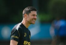 Xabi Alonso lächelt verschmitzt – Chelsea hat ein neues SUPER-Duo in der Premier League