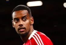 Die Liverpool-Fans reagieren heftig auf das Fehlen von Alexander Isak,