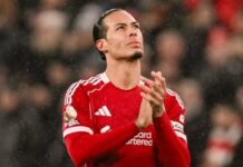 “Garantiert” wird Virgil Van Dijk Liverpool diesen Sommer nicht verlassen