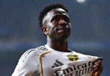 Spanische Medien berichten, dass Vinicius Jr. den vergoldeten Signature-Stift