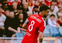 Manchester United, nun ja, Bruno Fernandes überläuft Ipswich