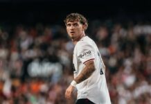Harvey Elliot erhielt zur unnötigen Zeit eine rote Karte