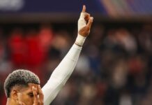 Barcelona-Gigant Ronald Araujo liebt Liverpool!